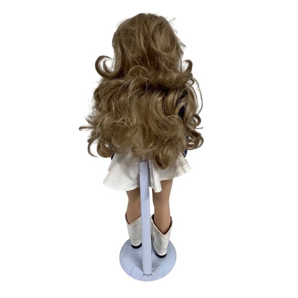 Haley Alexis Jones Dallas Cowboys Cheerleader Doll 18.5” Blonde Outfit Boots - Picture 4 of 9